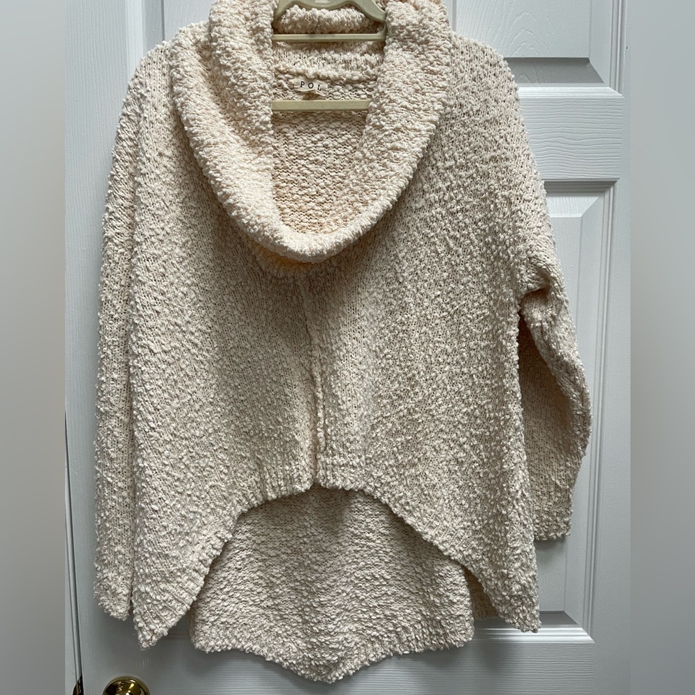 POL Sweater Cowl Neck Small Cream Colored